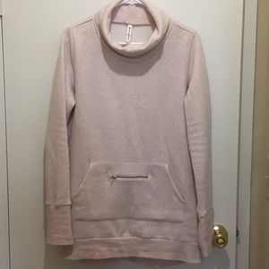 Like New, Soft Pink, Crowl Neck, Tunic Sweatshirt